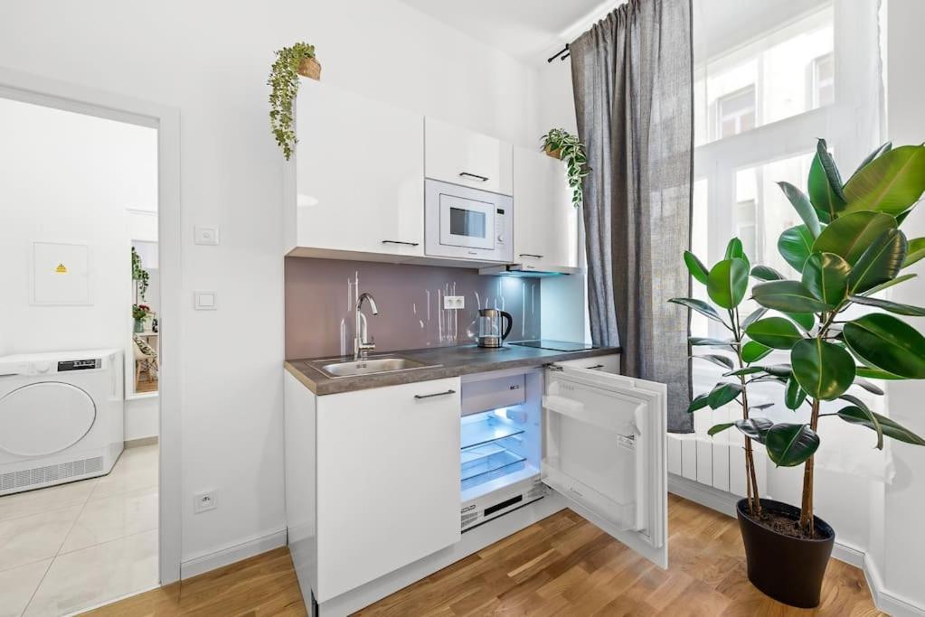 Boho Brand New Studio * Prague