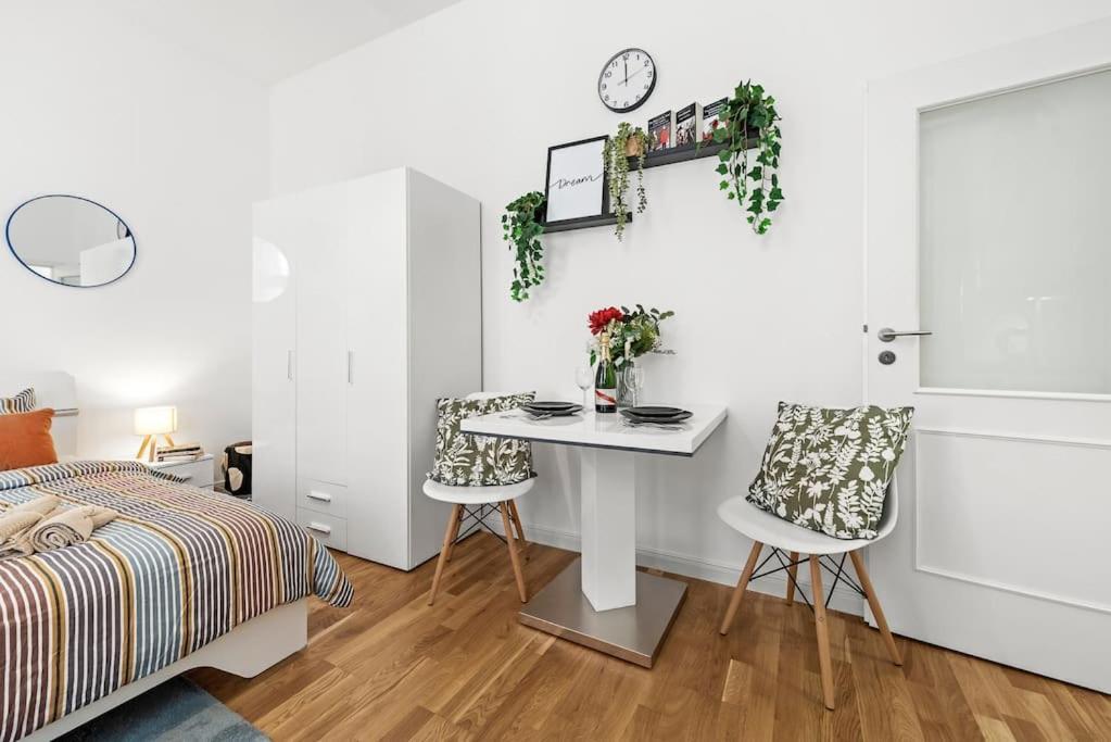 Boho Brand New Studio